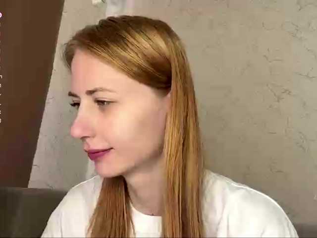 BlondyBun live cam on BongaCams
