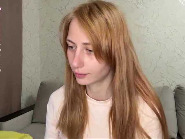 BlondyBun live cam on BongaCams
