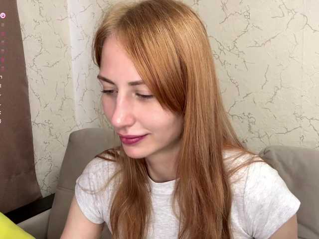 BlondyBun live cam on BongaCams