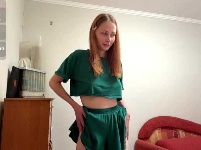 BlondyBun live cam on BongaCams