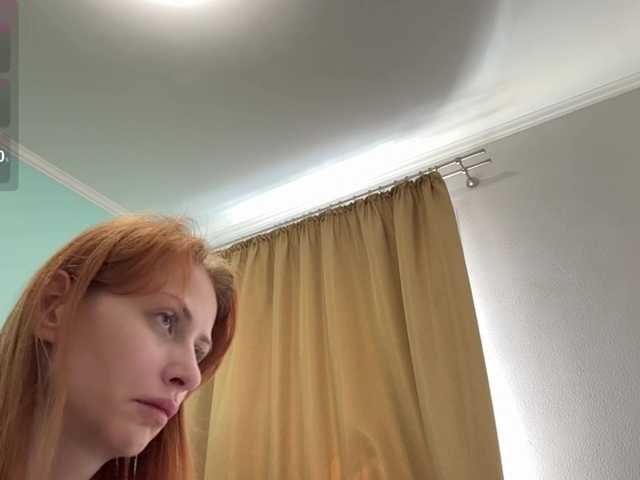 BlondyBun live cam on BongaCams