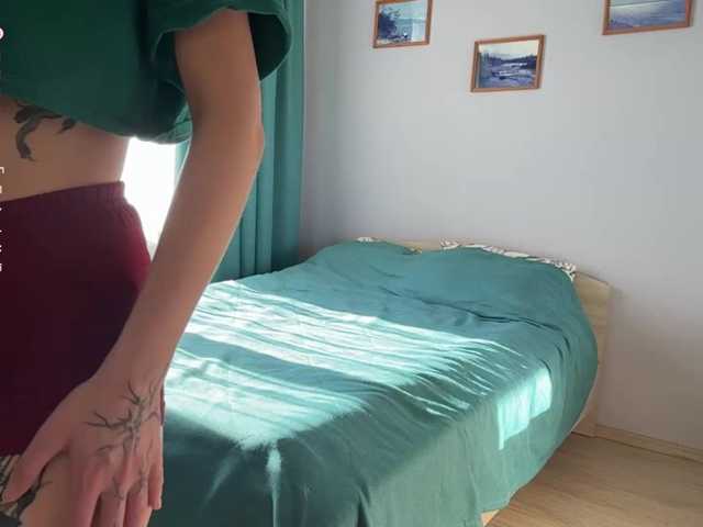 BlondyBun live cam on BongaCams