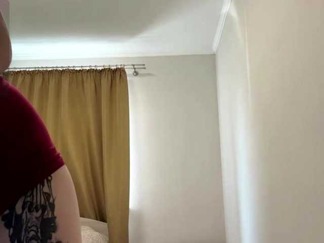 BlondyBun live cam on BongaCams