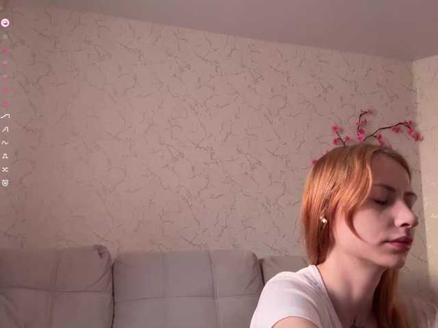 BlondyBun live cam on BongaCams