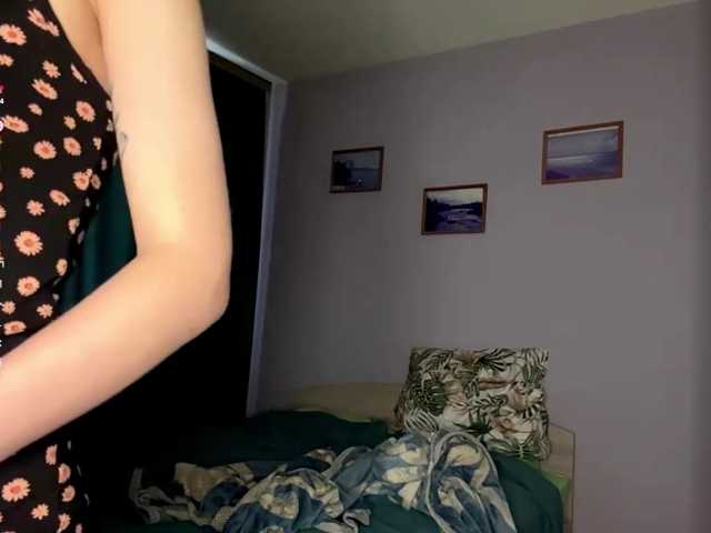 BlondyBun live cam on BongaCams