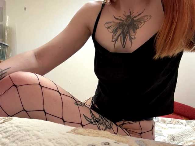 BlondyBun live webcam show