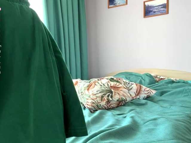 BlondyBun live cam on BongaCams