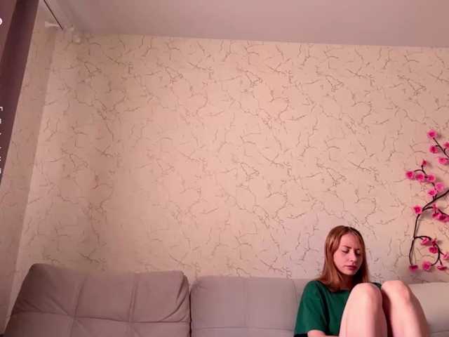 BlondyBun live cam on BongaCams