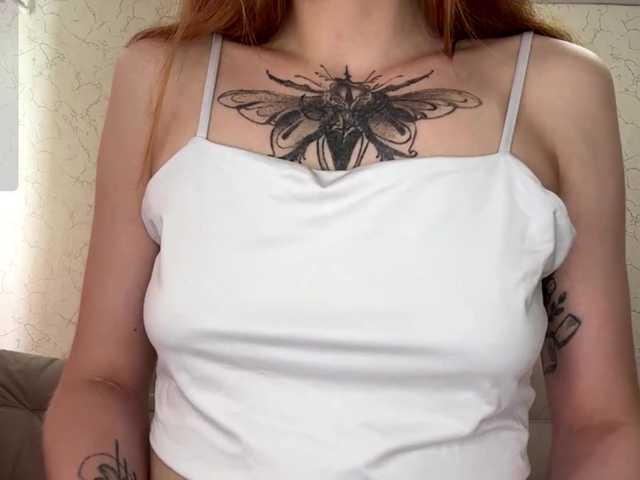 BlondyBun live cam on BongaCams