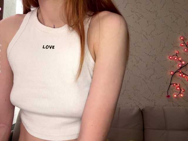 BlondyBun live cam on BongaCams
