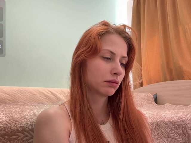 BlondyBun live cam on BongaCams