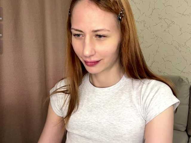 BlondyBun live cam on BongaCams
