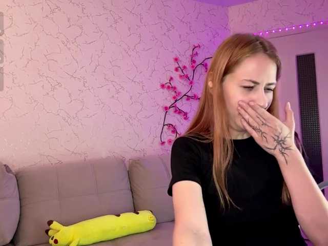 BlondyBun live cam on BongaCams