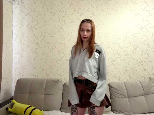 BlondyBun live cam on BongaCams