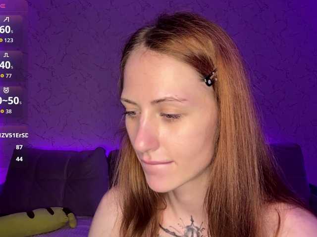 BlondyBun live cam on BongaCams
