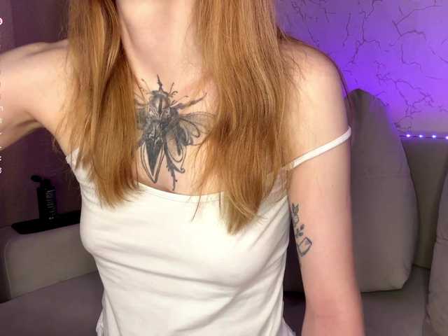 BlondyBun live cam on BongaCams