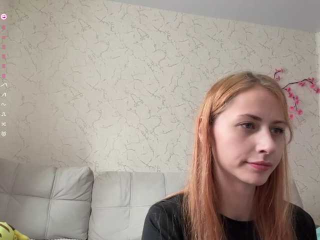 BlondyBun live cam on BongaCams
