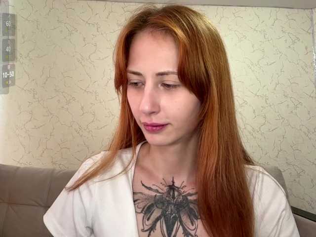 BlondyBun live cam on BongaCams