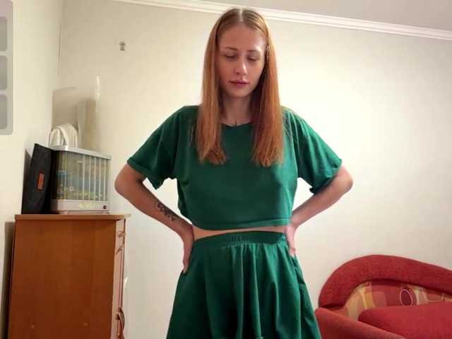 BlondyBun live cam on BongaCams