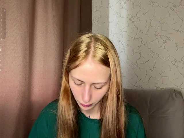 BlondyBun live cam on BongaCams