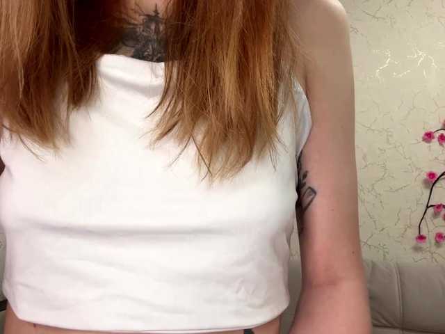 BlondyBun live cam on BongaCams