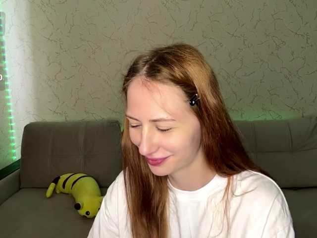 BlondyBun live cam on BongaCams