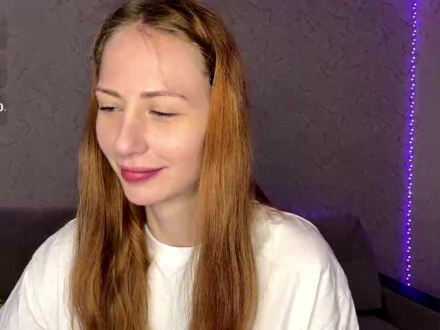 BlondyBun live cam on BongaCams
