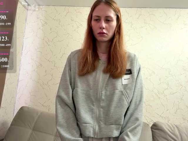 BlondyBun live cam on BongaCams