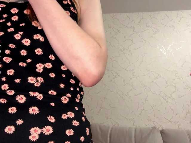 BlondyBun live cam on BongaCams