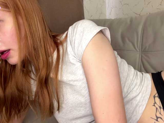 BlondyBun live cam on BongaCams