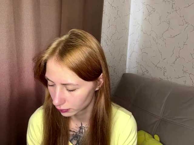 BlondyBun live cam on BongaCams