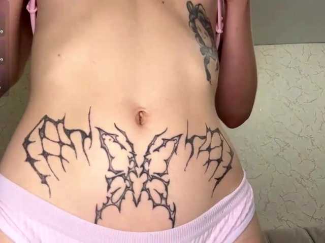 BlondyBun live cam on BongaCams