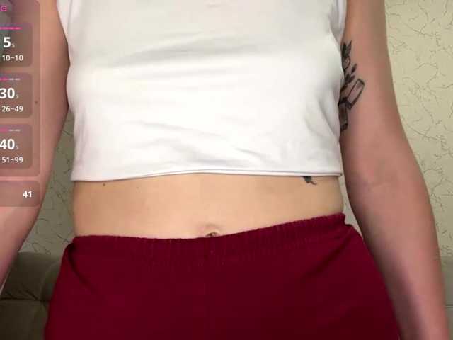BlondyBun live cam on BongaCams