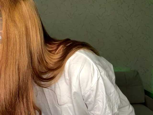 BlondyBun live cam on BongaCams