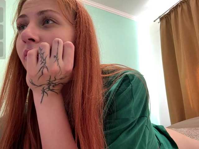BlondyBun live cam on BongaCams
