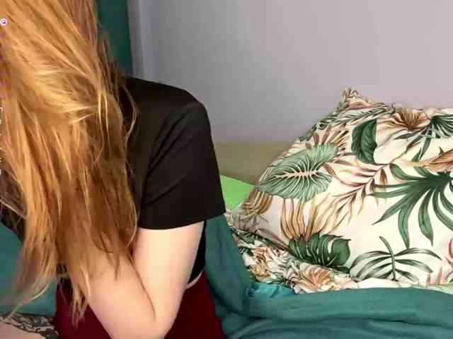BlondyBun webcam