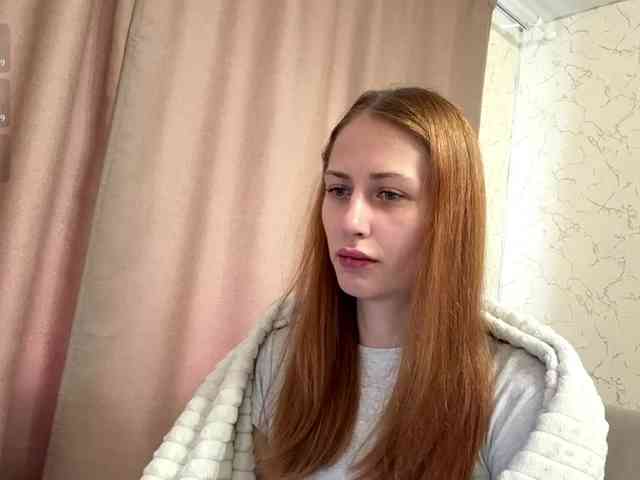 BlondyBun webcam