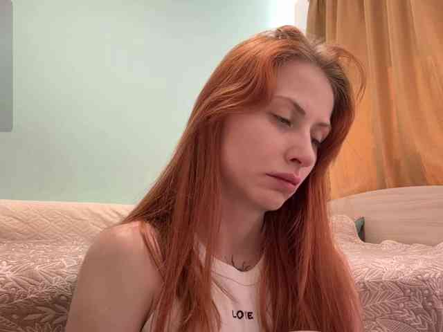 BlondyBun webcam