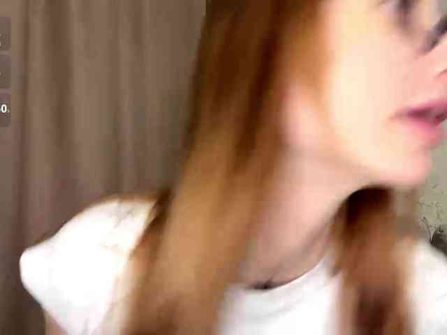BlondyBun webcam