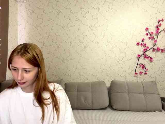BlondyBun webcam