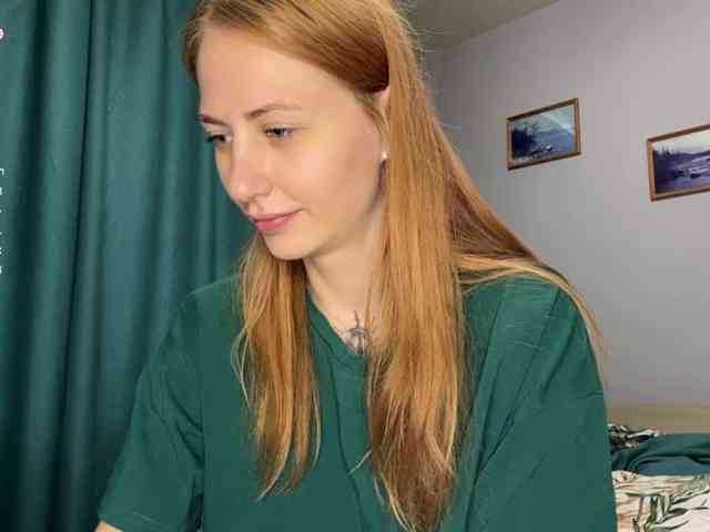 BlondyBun webcam
