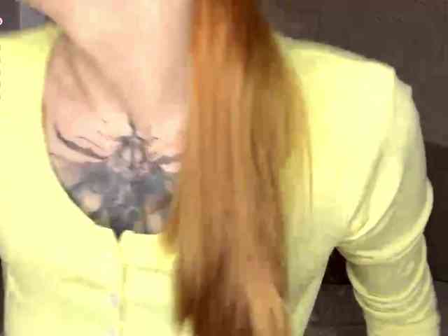 BlondyBun webcam