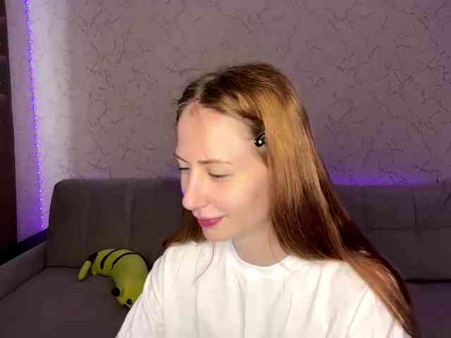 BlondyBun webcam