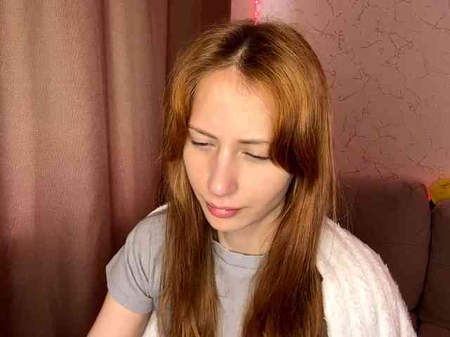 BlondyBun webcam