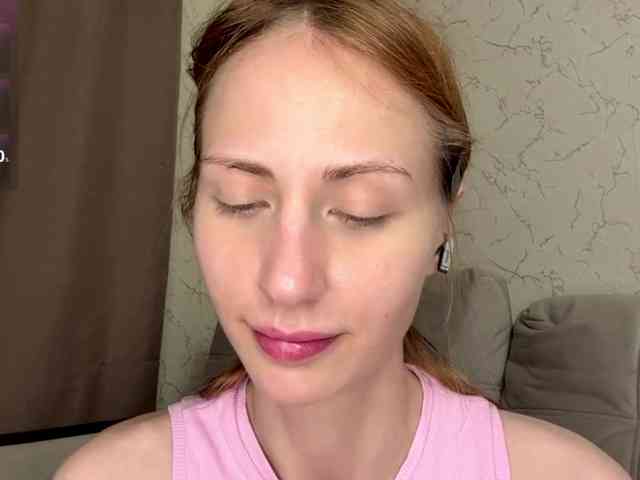 BlondyBun webcam