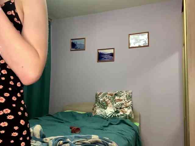 BlondyBun webcam