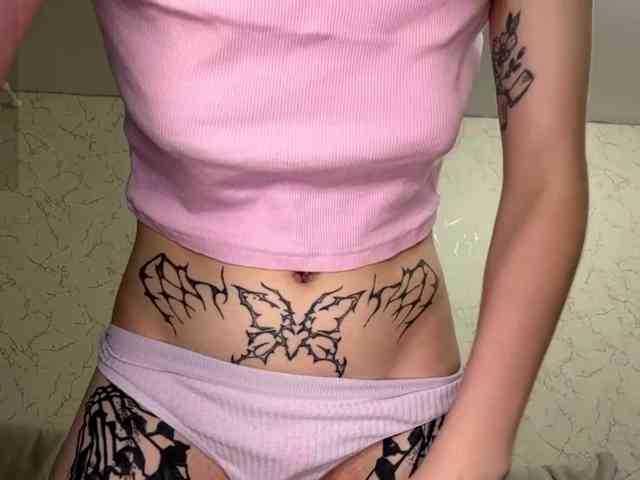 BlondyBun webcam