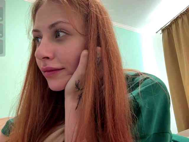BlondyBun webcam