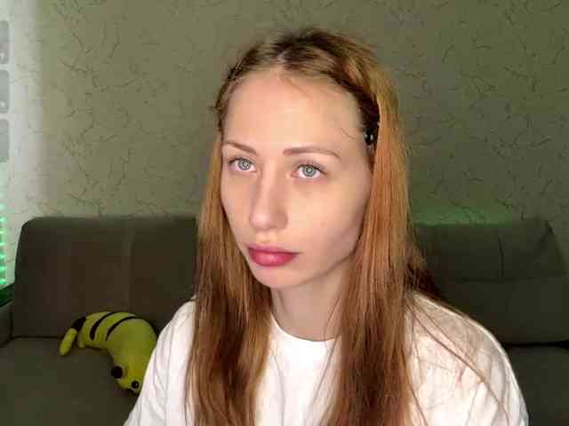 BlondyBun webcam