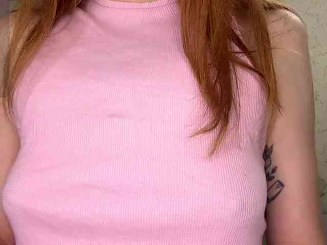 BlondyBun webcam
